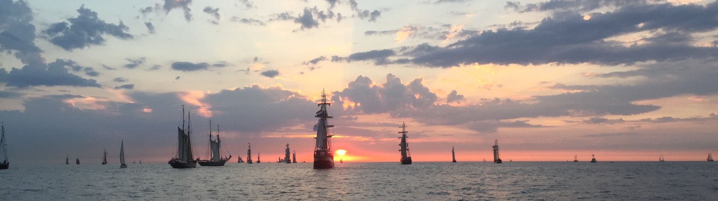 Hanse Sail mit Traditionsseglern